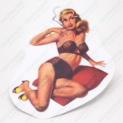 Pinup - Loira