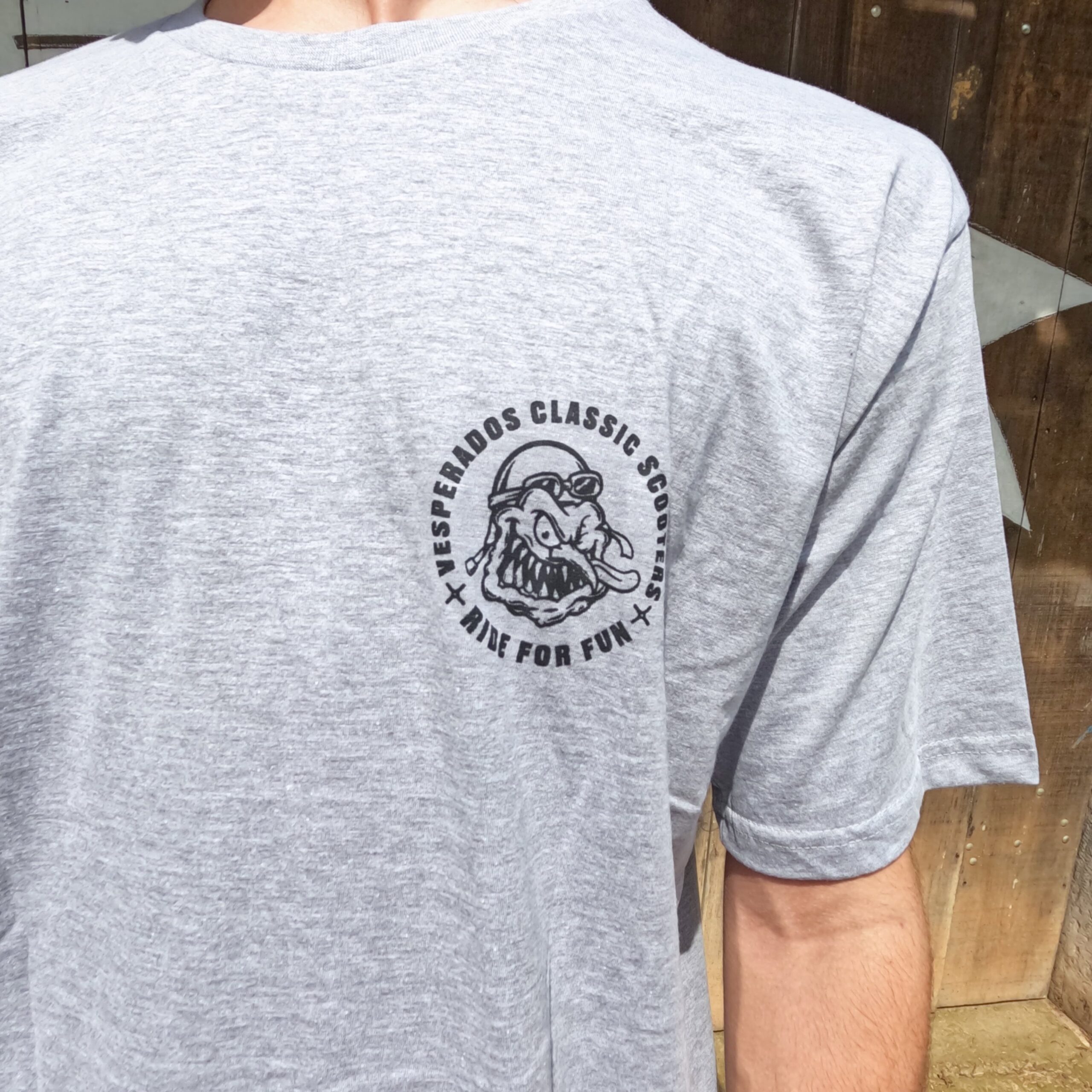 camiseta Vesperados Besta